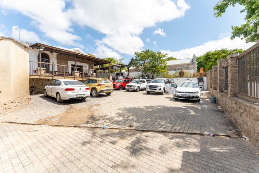 Commercial Property for Sale in Grahamstown Central Eastern Cape